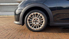 MINI Cooper 2.0 S Exclusive 3dr Auto Petrol Hatchback